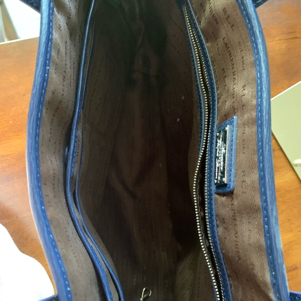 Ralph Lauren Navy Blue Leather Tote. - Picture 5 of 7
